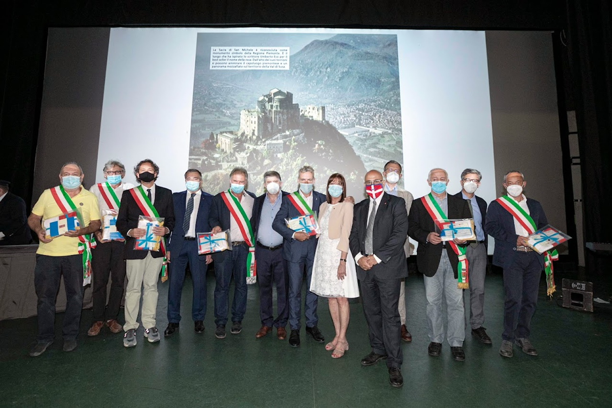 La bandiera del Piemonte ai Sindaci dell’Alessandrino